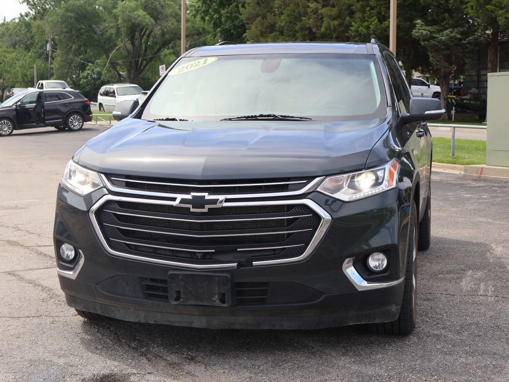 Used 2021 Chevrolet Traverse LT w/ LT Premium Package AWD/4WD image 5