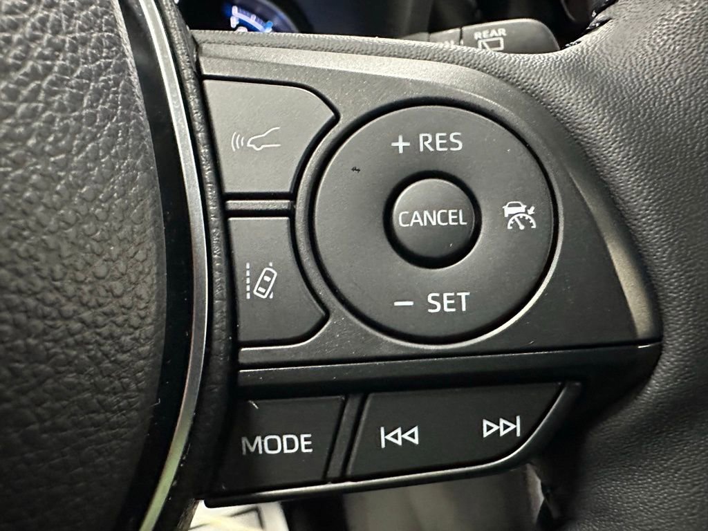 Used 2025 Toyota RAV4 XSE w/ Weather Package image 20