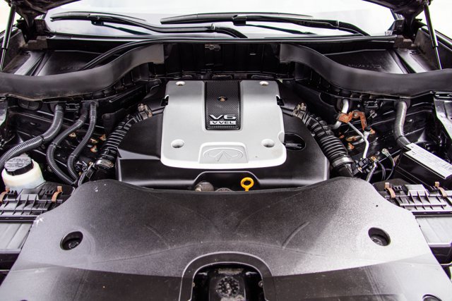 Used 2013 INFINITI FX37 AWD w/ Premium Pkg image 27