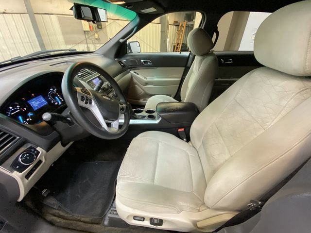 Used 2014 Ford Explorer FWD image 21
