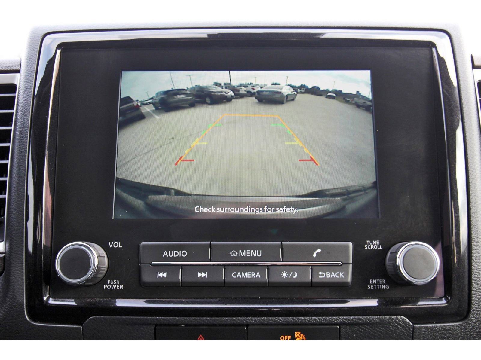 Used 2022 Nissan Frontier SV image 26