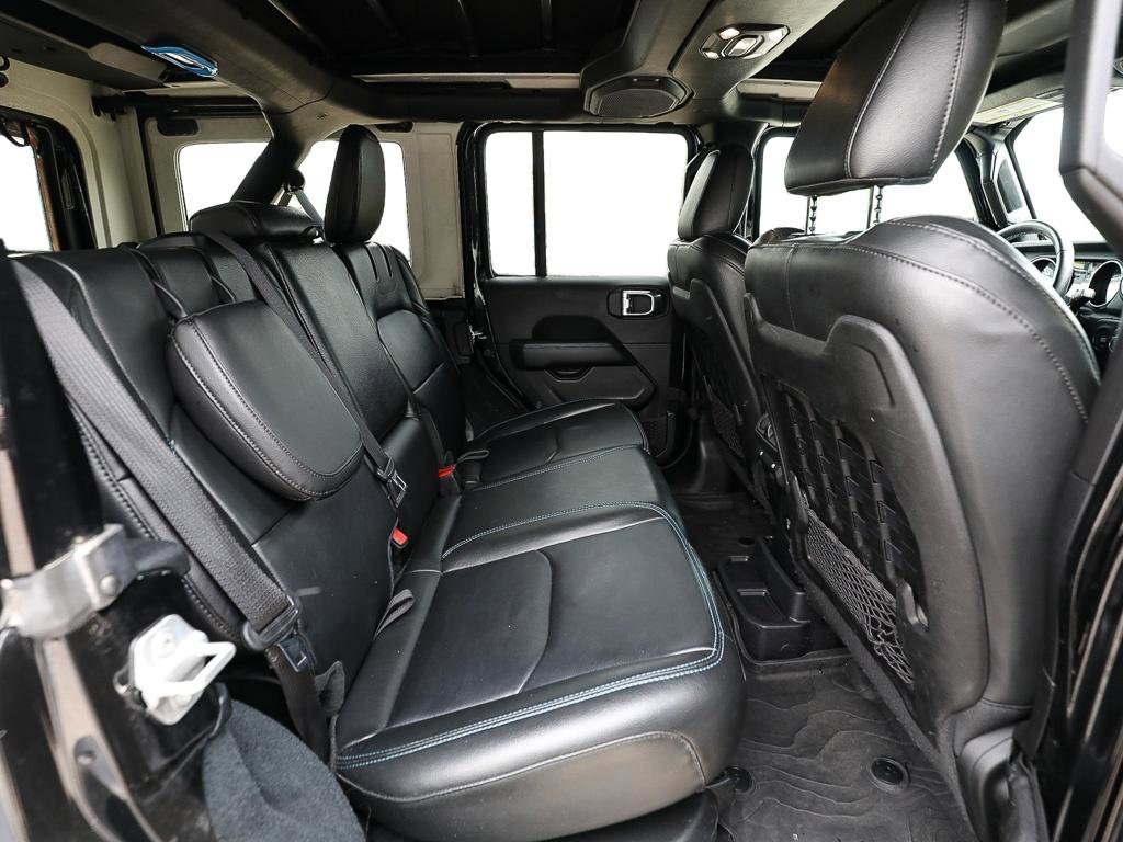 Used 2022 Jeep Wrangler Unlimited Rubicon 4xe w/ Cold Weather Group AWD/4WD image 22