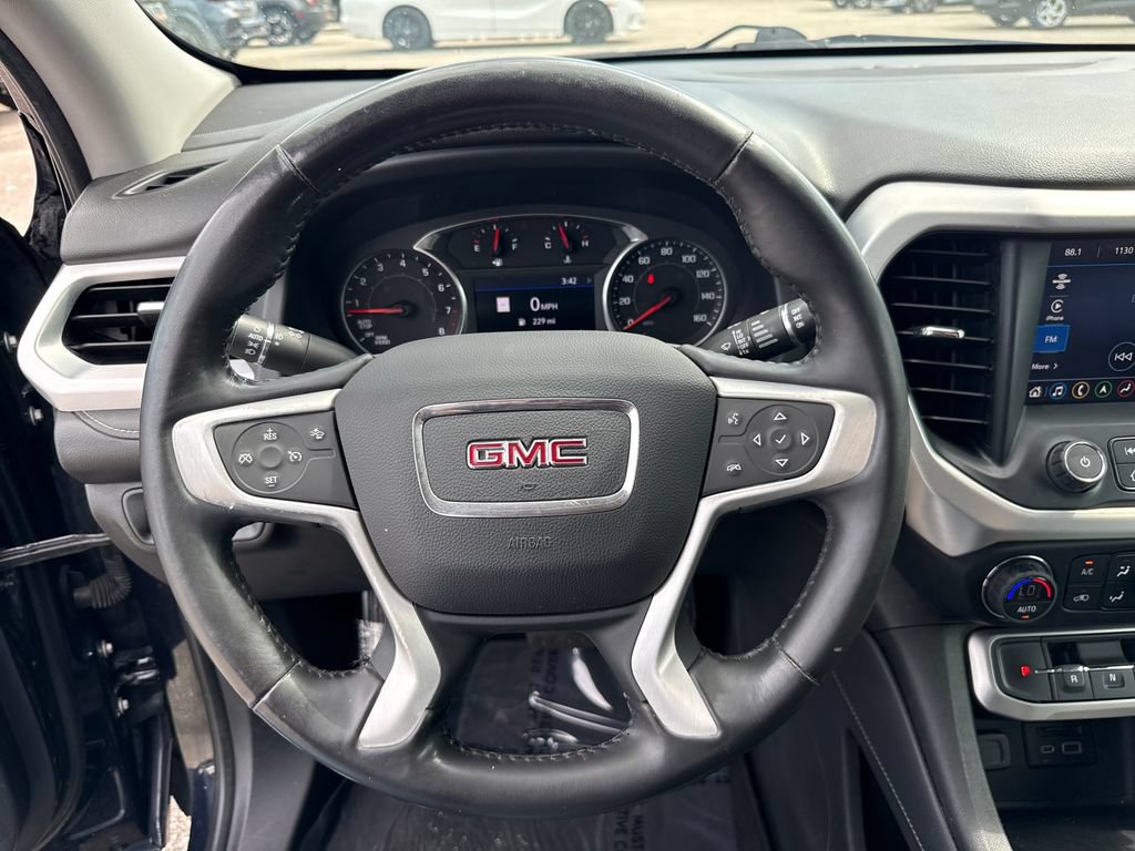 Used 2021 GMC Acadia SLT AWD/4WD image 14