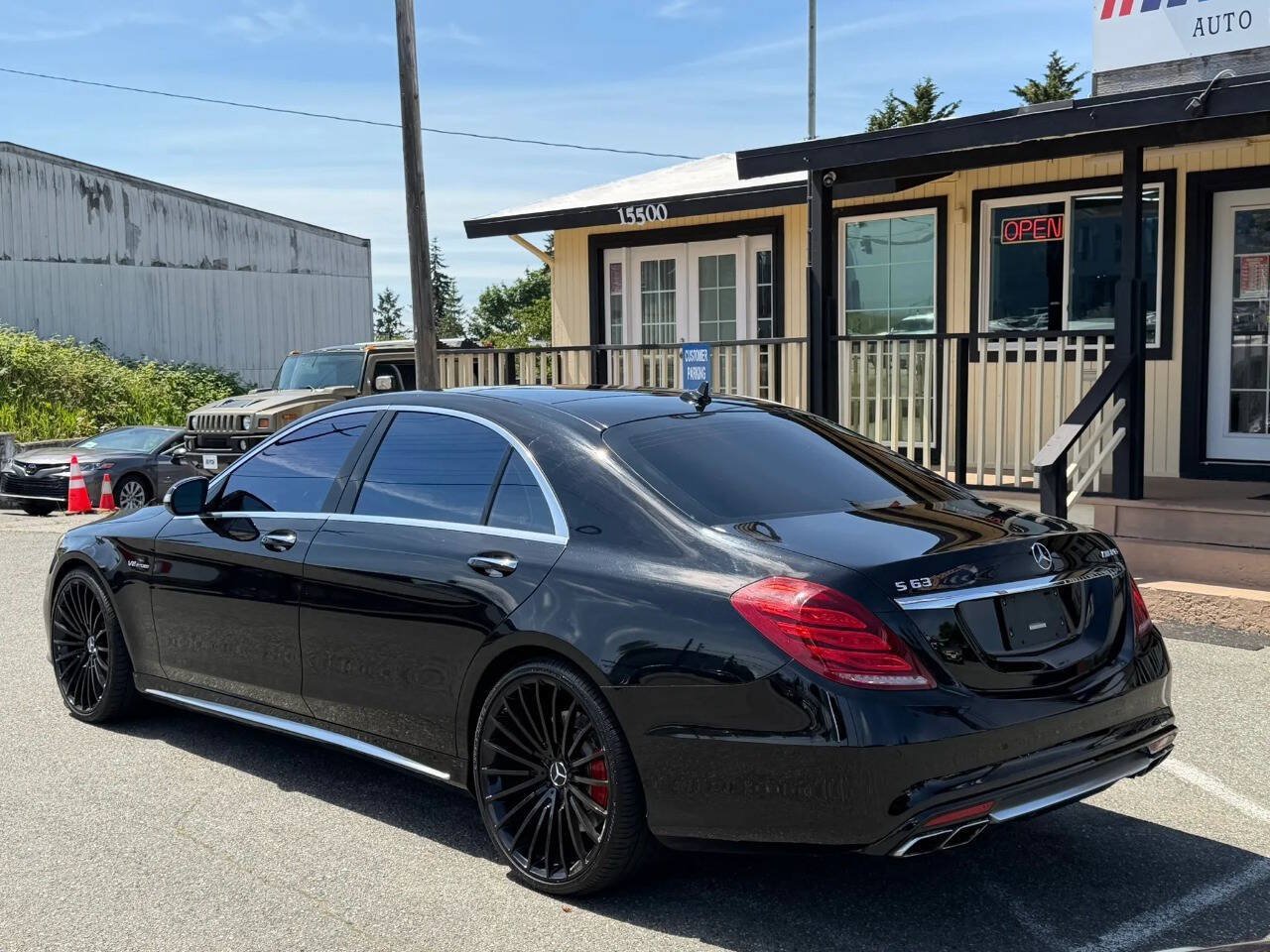 Used 2016 Mercedes-Benz S 63 AMG 4MATIC Sedan image 4