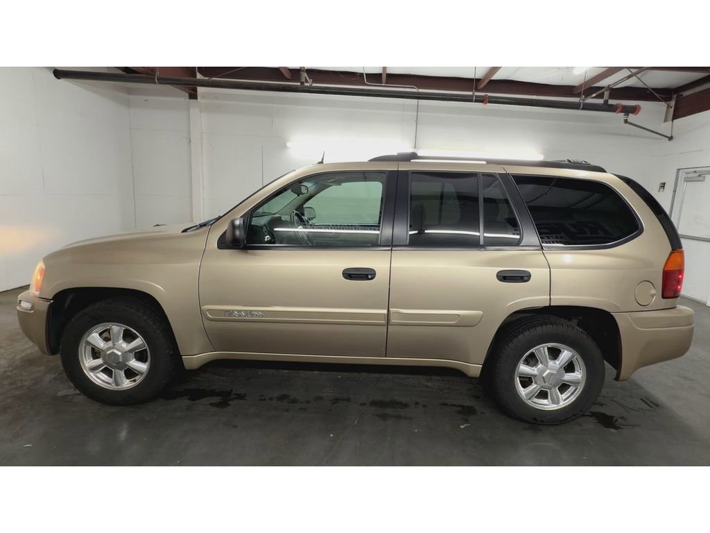 Used 2005 GMC Envoy SLE w/ Sle Preferred Equipment Group image 5