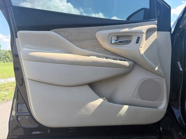 Used 2019 Nissan Murano SL w/ SL Technology Package FWD image 23