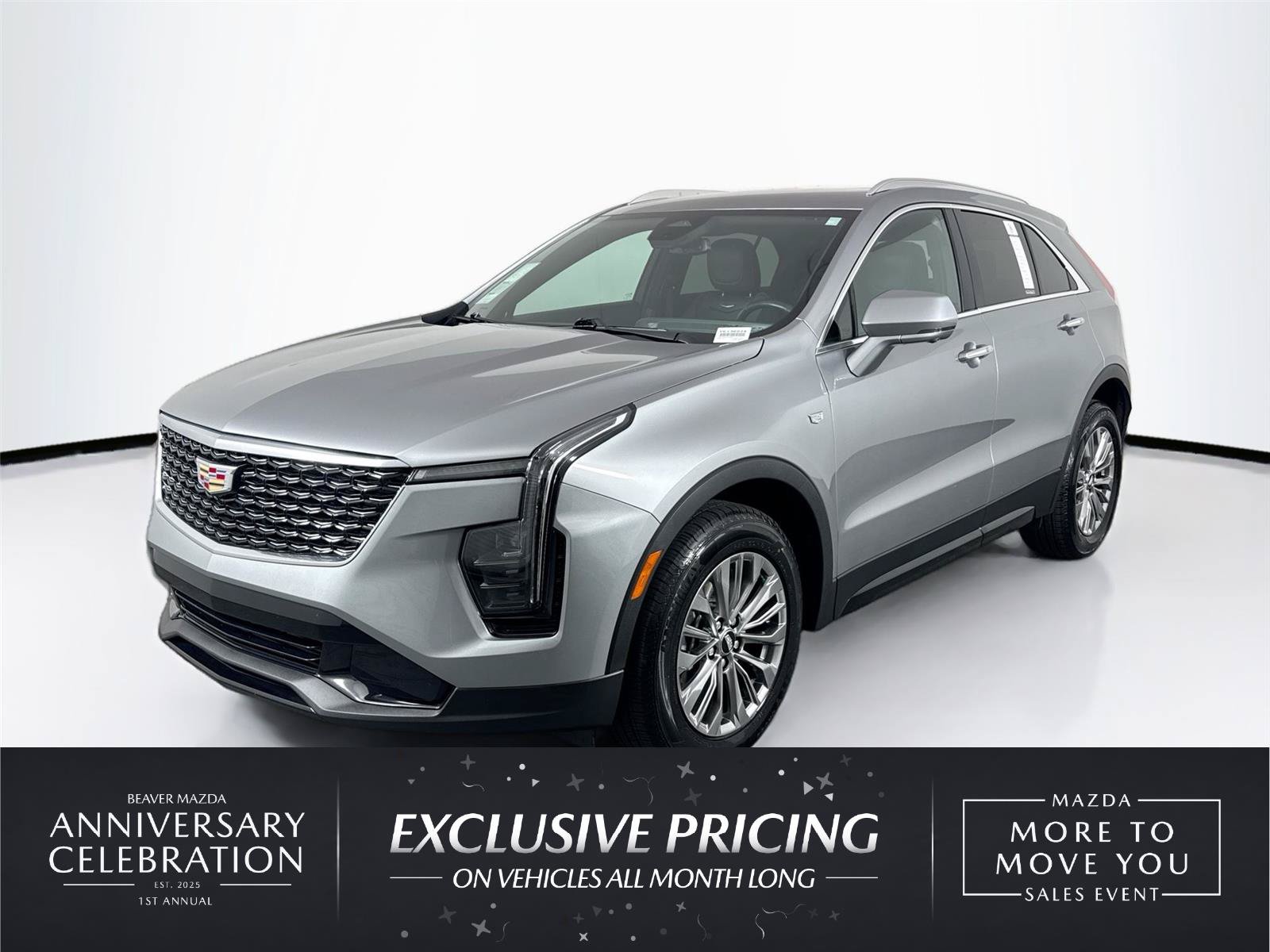 Used 2025 Cadillac XT4 Premium Luxury FWD image 1