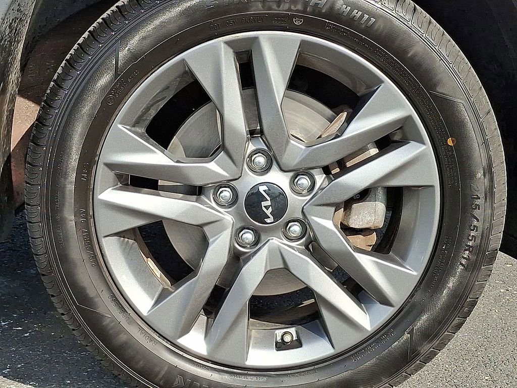 Certified 2022 Kia Seltos S image 8