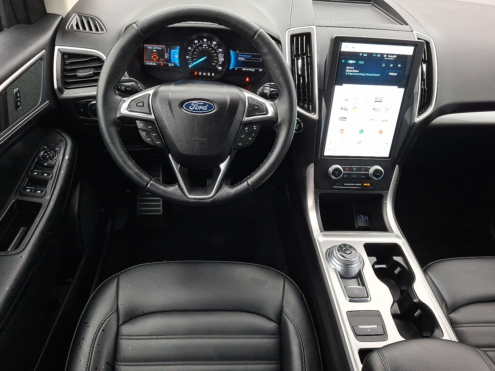 Used 2024 Ford Edge SEL w/ Convenience Package image 12
