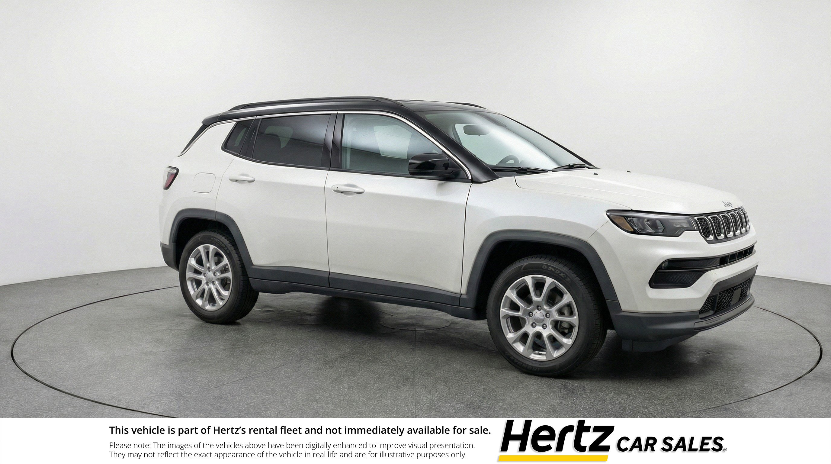 Used 2025 Jeep Compass Limited image 1