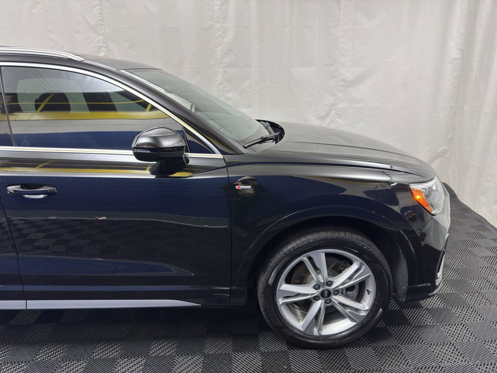 Used 2022 Audi Q3 2.0T Premium w/ Convenience Package AWD/4WD image 12
