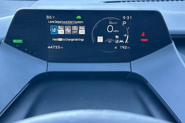 Used 2023 Toyota Prius XLE FWD image 27