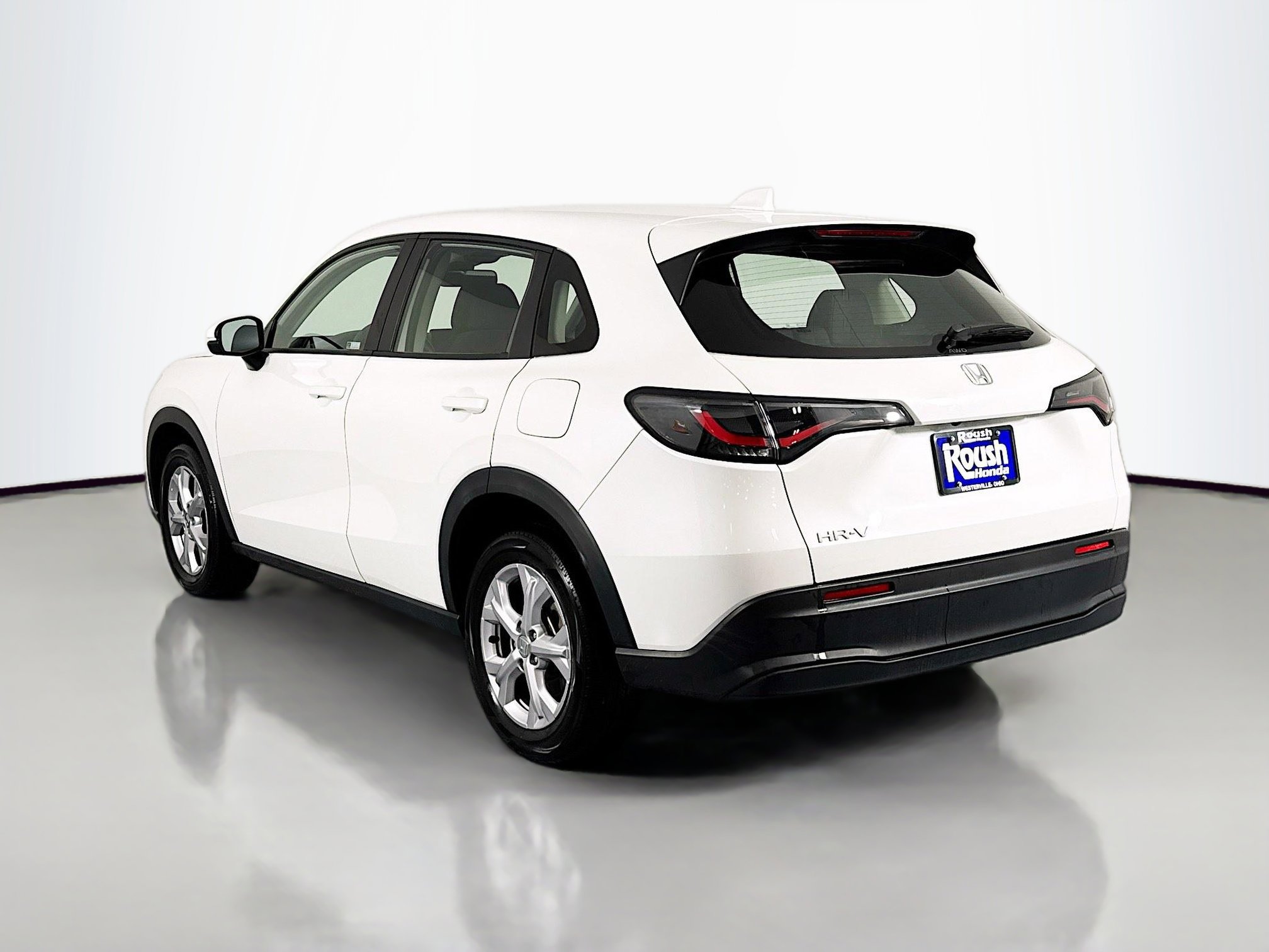 Certified 2023 Honda HR-V LX image 7