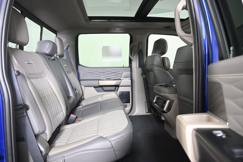 Used 2026 Ford F350 Platinum w/ Platinum Plus Package image 16