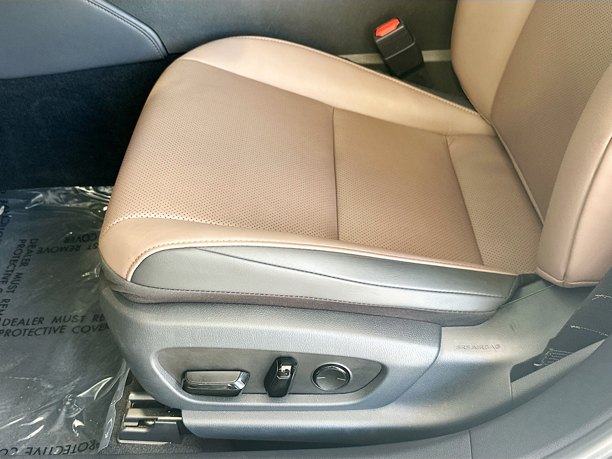 Used 2024 Lexus ES 350 w/ Premium Package FWD image 17