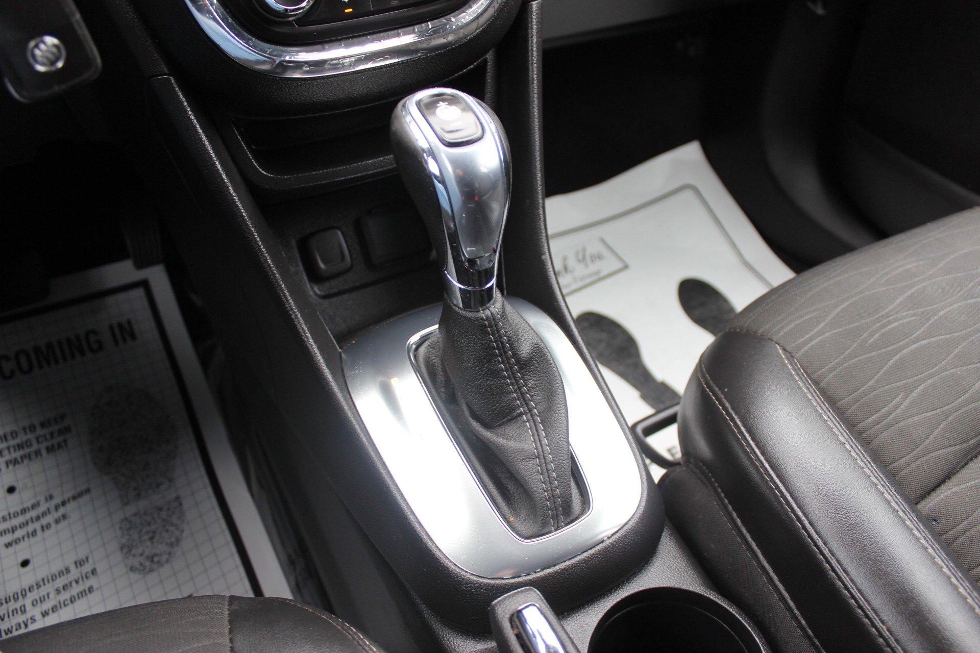 Used 2015 Buick Encore AWD image 25