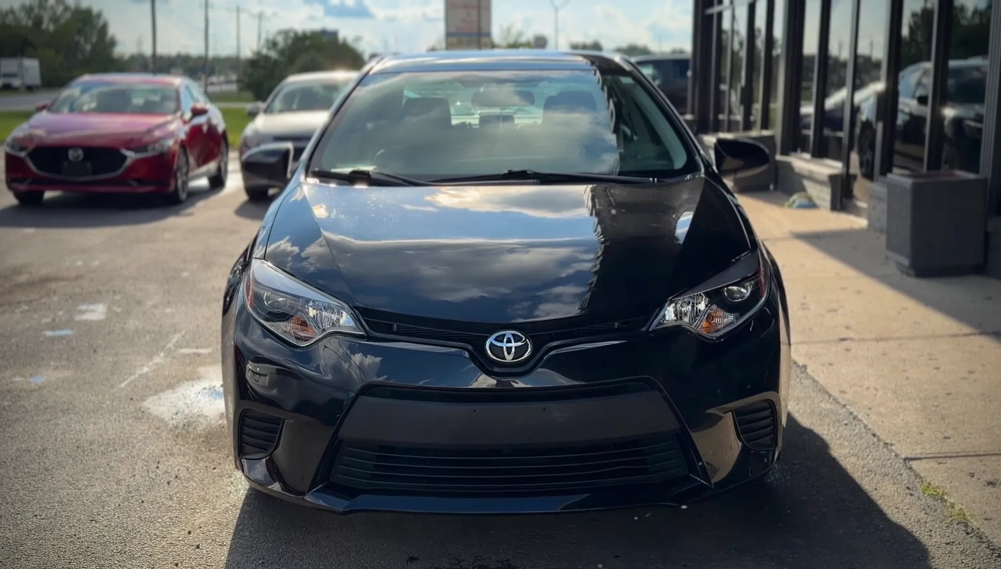 Used 2014 Toyota Corolla LE FWD image 6