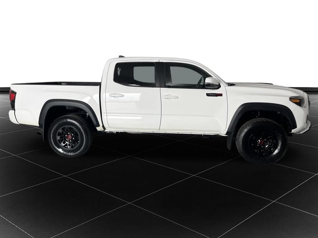 Used 2019 Toyota Tacoma TRD Pro AWD/4WD image 6