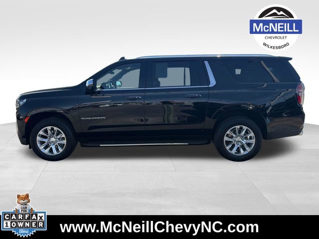 Used 2024 Chevrolet Suburban Premier w/ Premium Package 2 AWD/4WD image 4