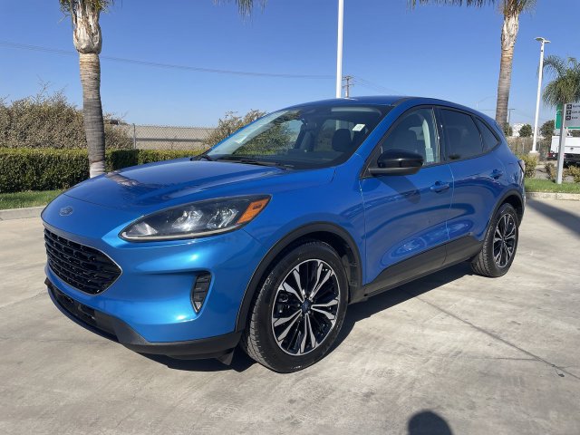Used 2021 Ford Escape SE w/ SE Sport Appearance Package