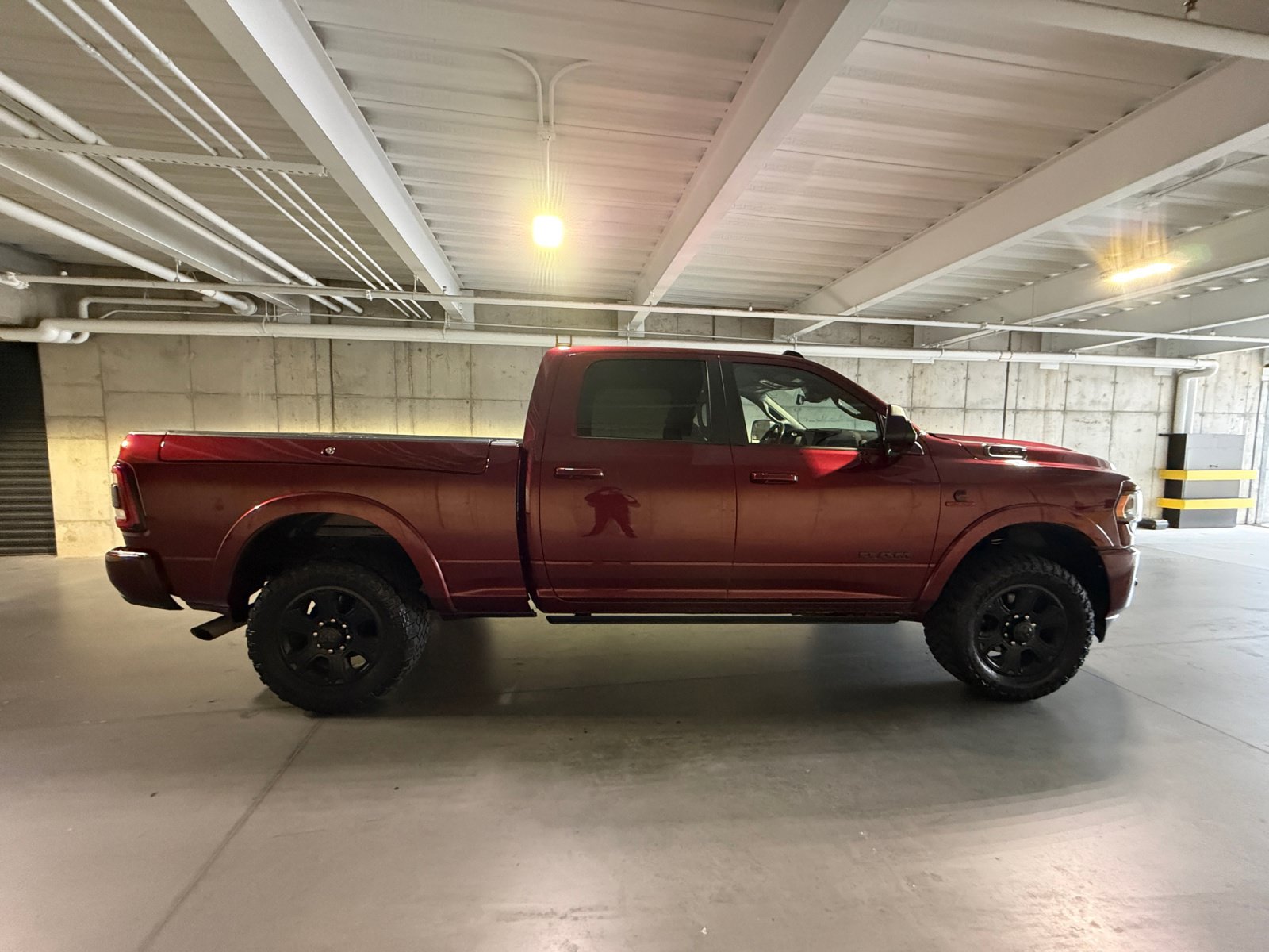 Used 2022 RAM 3500 Limited w/ Safety Group AWD/4WD image 8