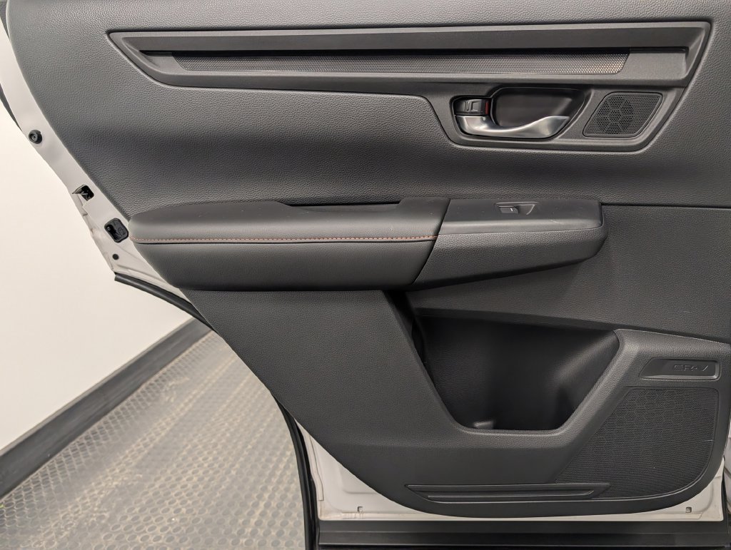 Used 2025 Honda CR-V Sport-L image 25