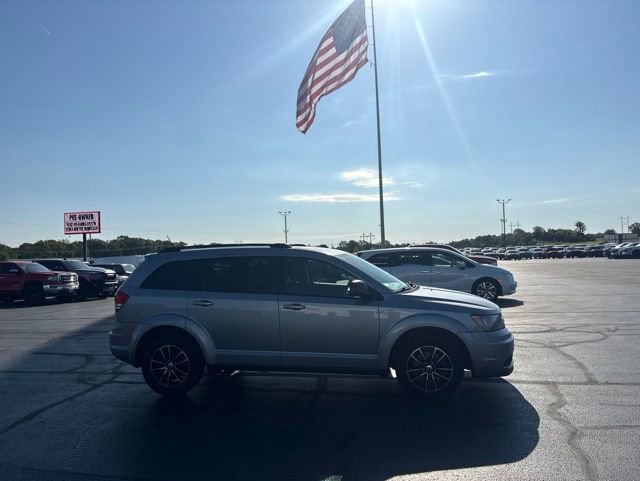 Used 2018 Dodge Journey SE w/ Blacktop Package FWD image 10