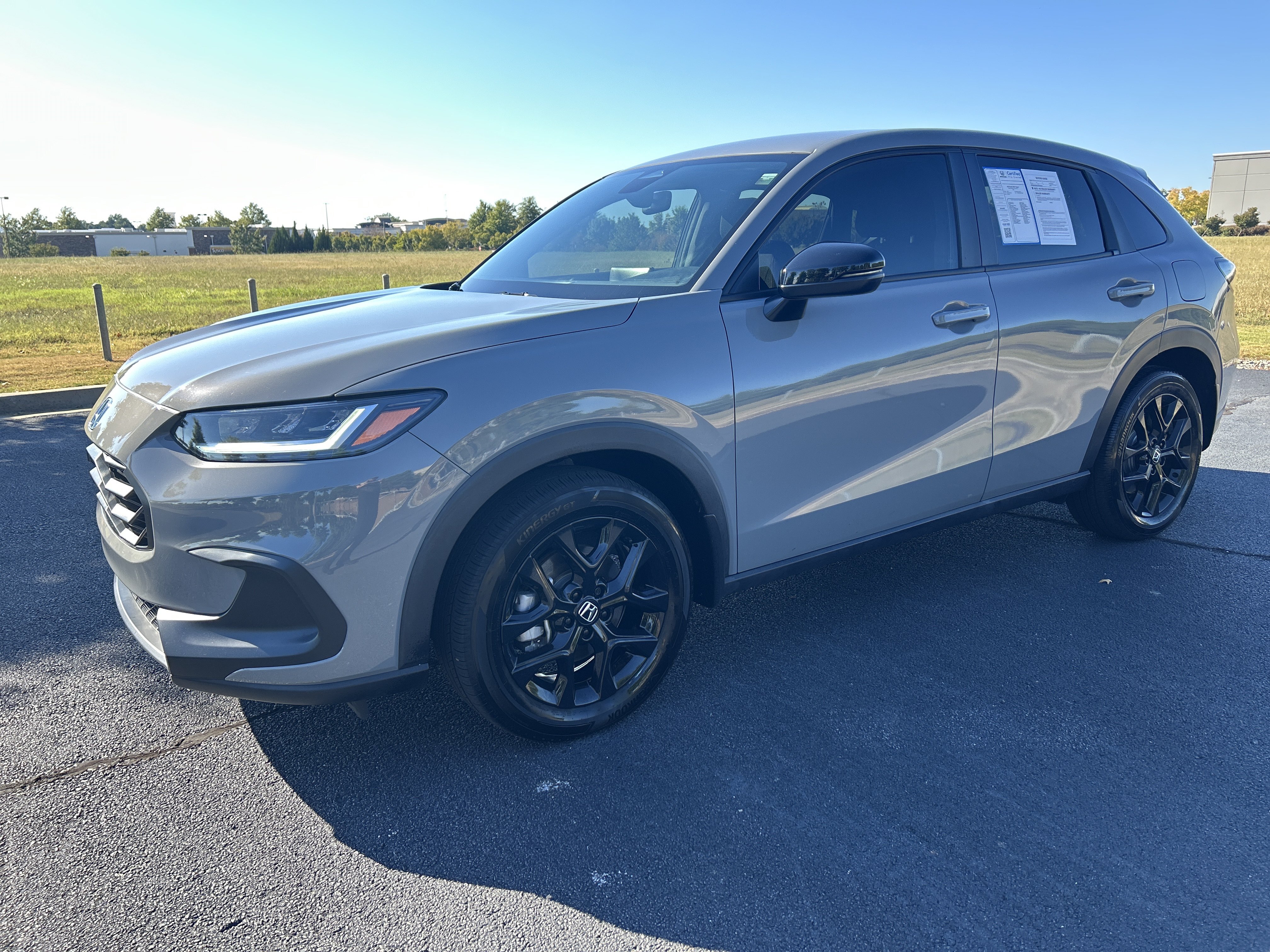 Certified 2025 Honda HR-V Sport image 5