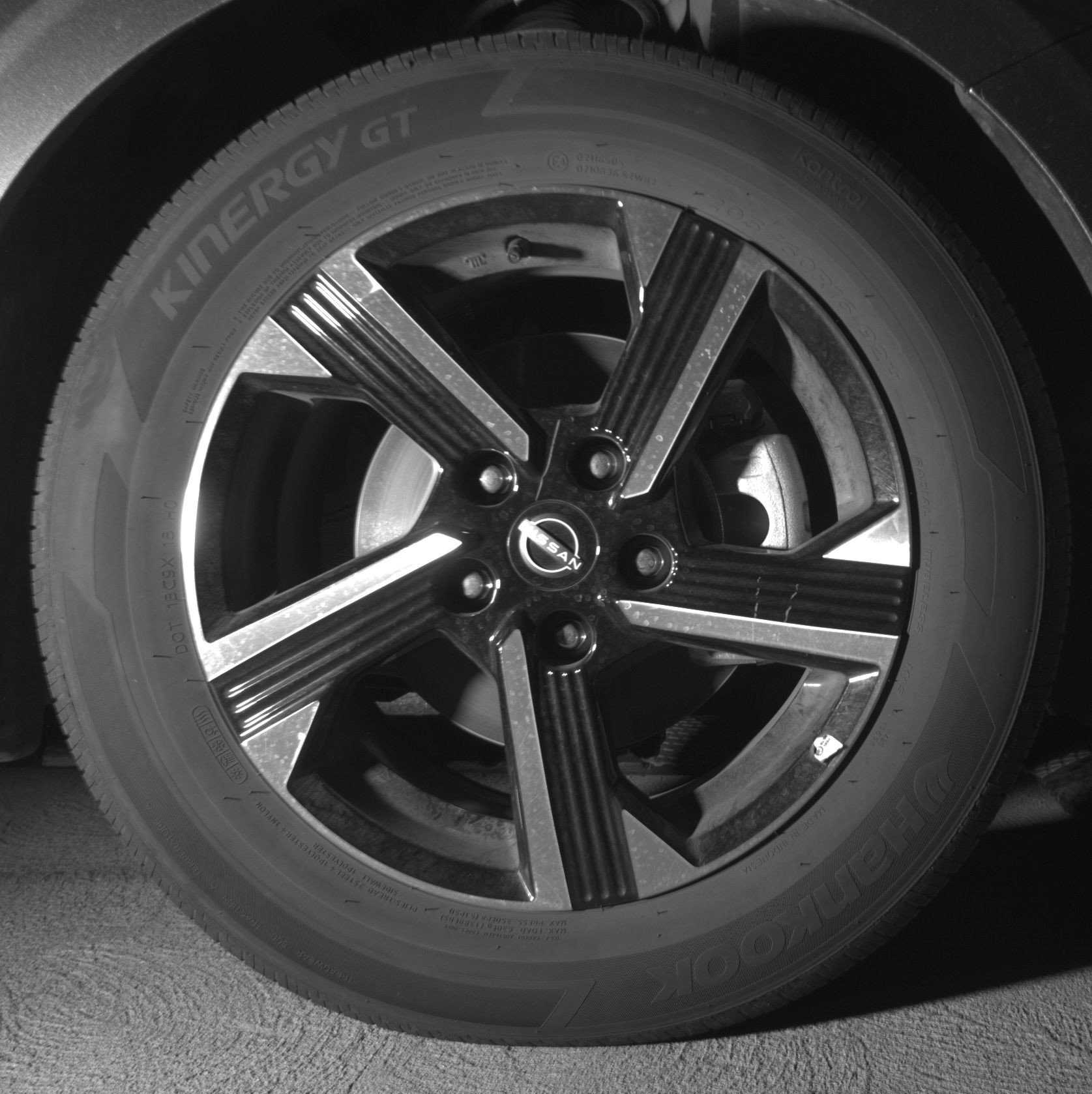 Used 2025 Nissan Sentra SV image 13