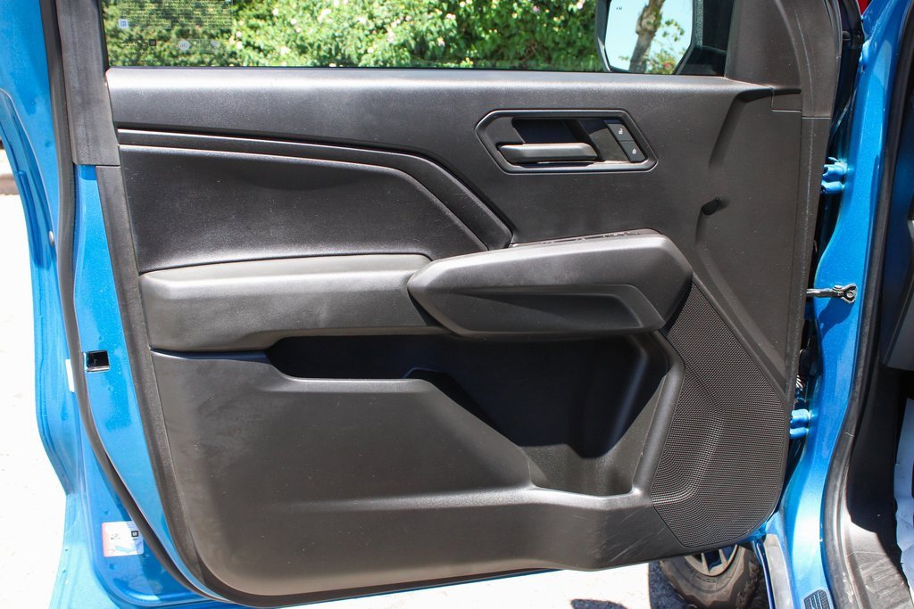 Used 2023 Chevrolet Colorado Trail Boss w/ LPO, Dark Essentials Package image 15