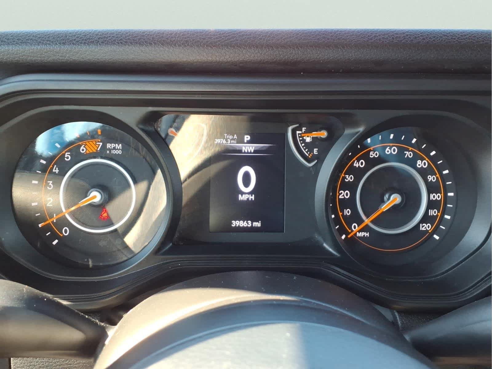 Used 2024 Jeep Wrangler Unlimited Sport AWD/4WD image 19