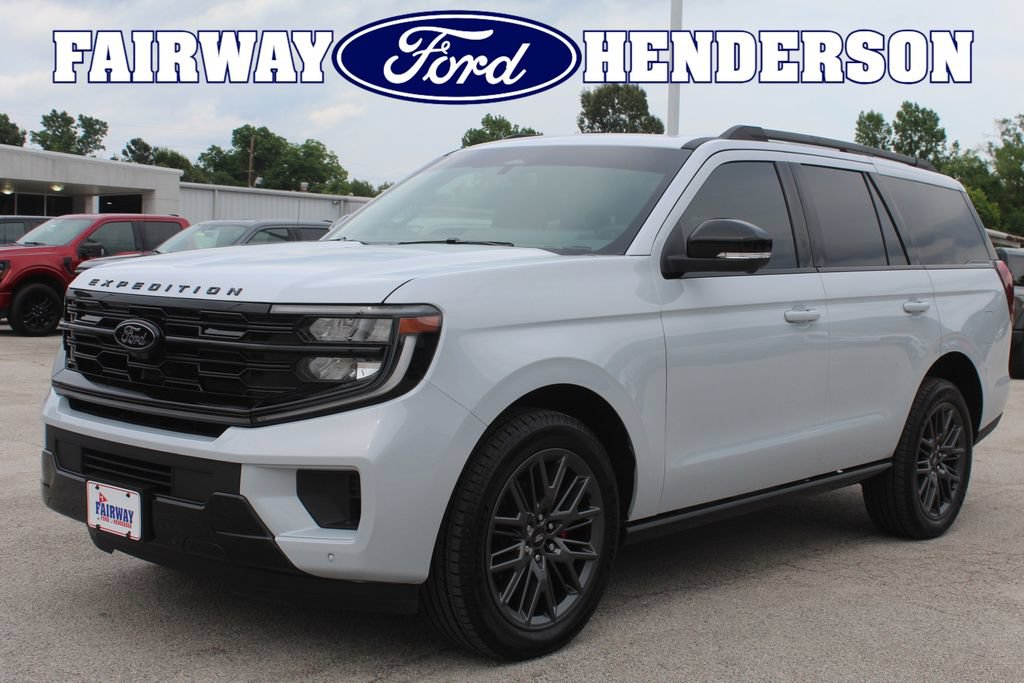 New 2025 Ford Expedition Platinum w/ Stealth Performance Package