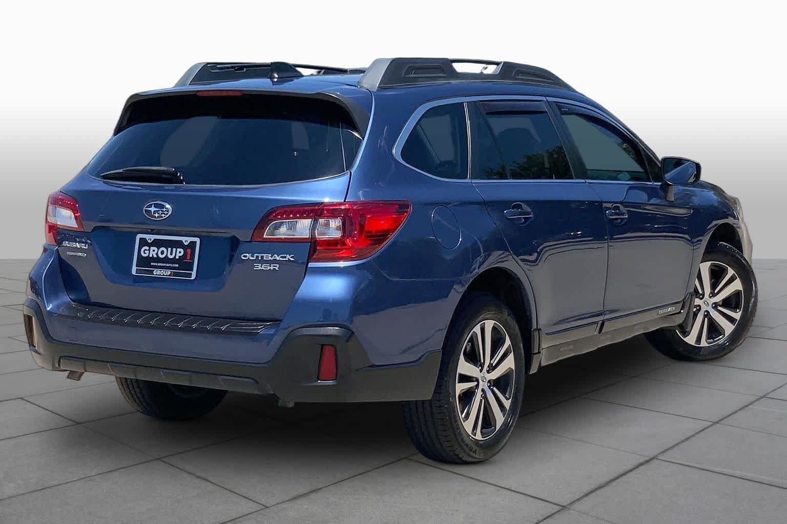 Used 2019 Subaru Outback 3.6R Limited w/ Popular Package #2 AWD/4WD image 12