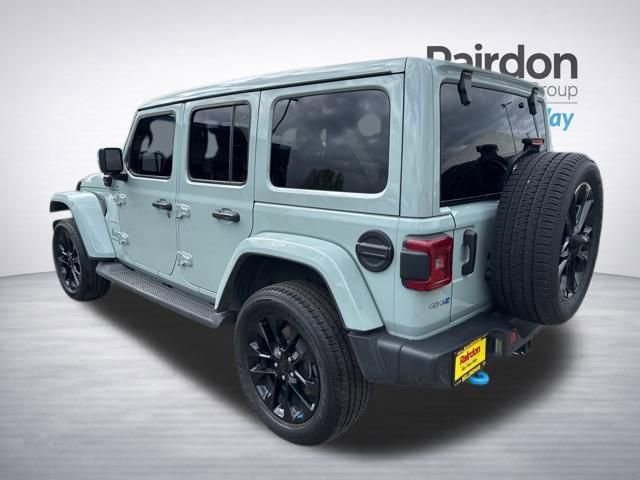 Used 2023 Jeep Wrangler Unlimited Sahara w/ Cold Weather Group AWD/4WD image 5