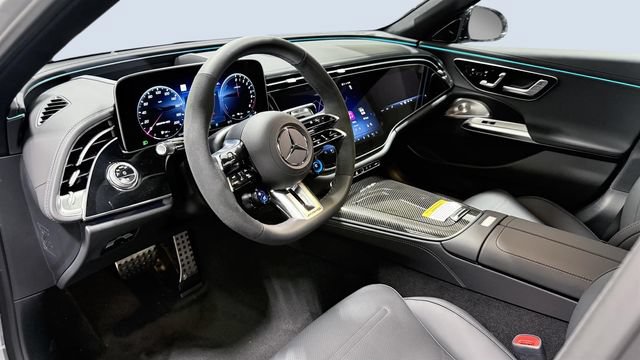 Used 2026 Mercedes-Benz E 53 AMG e 4MATIC Sedan image 22