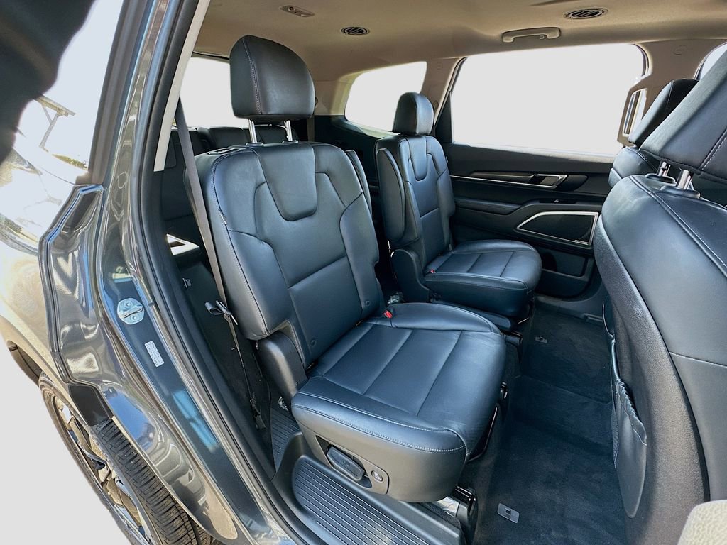 Certified 2023 Kia Telluride S w/ S Sunroof Package image 31