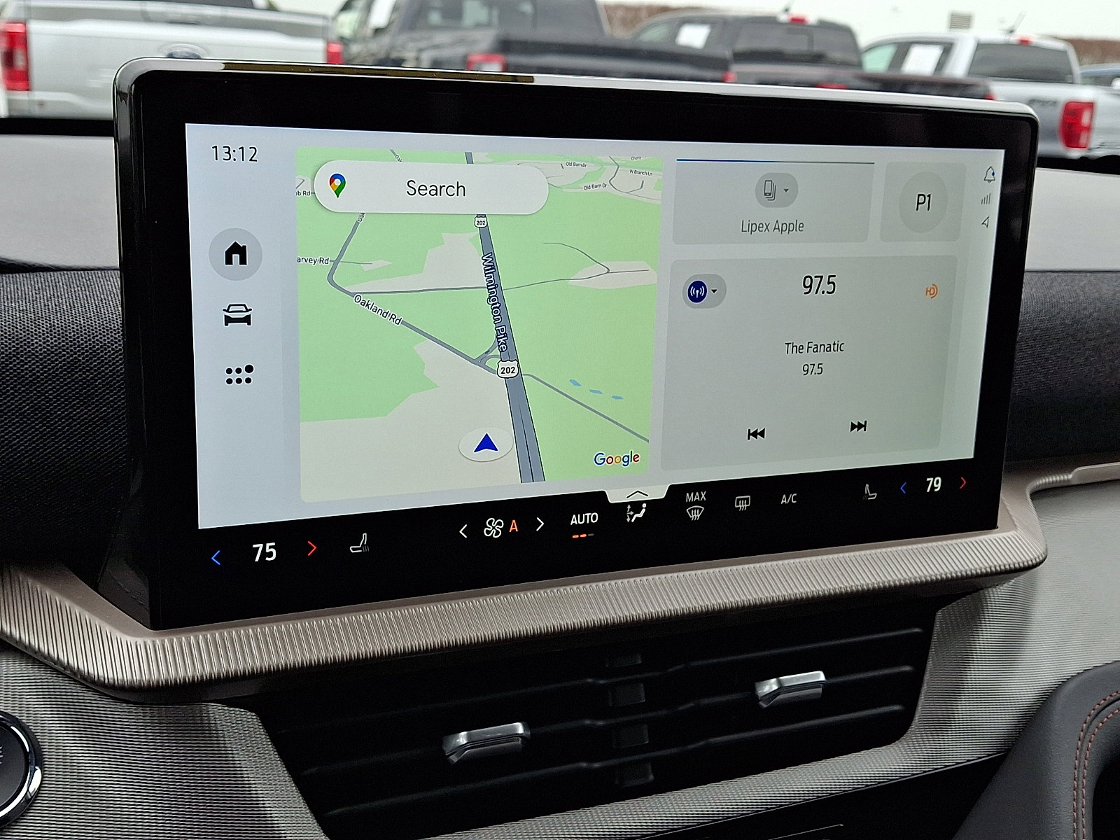 Certified 2025 Ford Explorer Active image 20