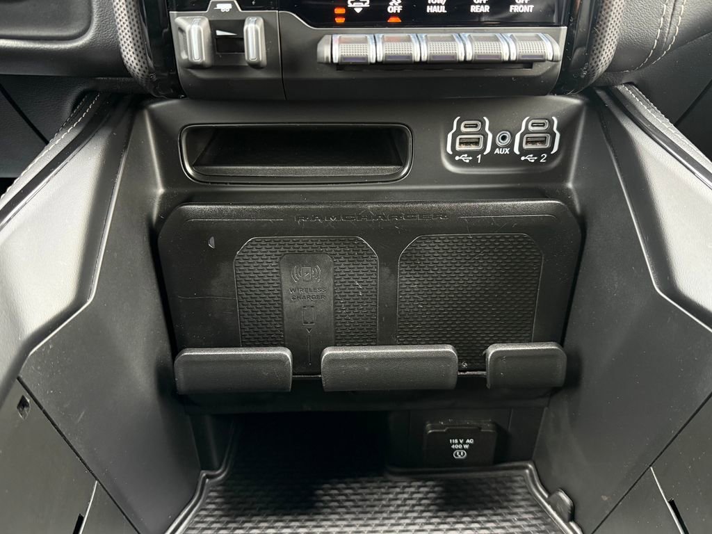 Used 2022 RAM 1500 Limited w/ Body-Colour Bumper Group image 29