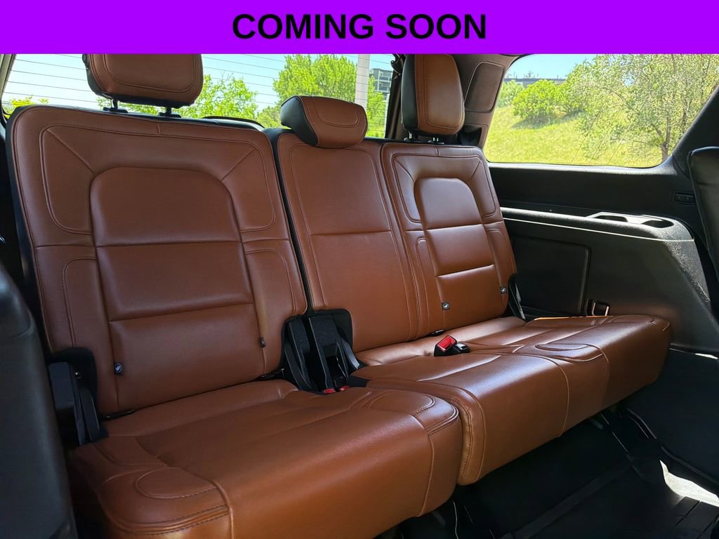 Used 2018 Lincoln Navigator Reserve w/ Technology Package AWD/4WD image 29