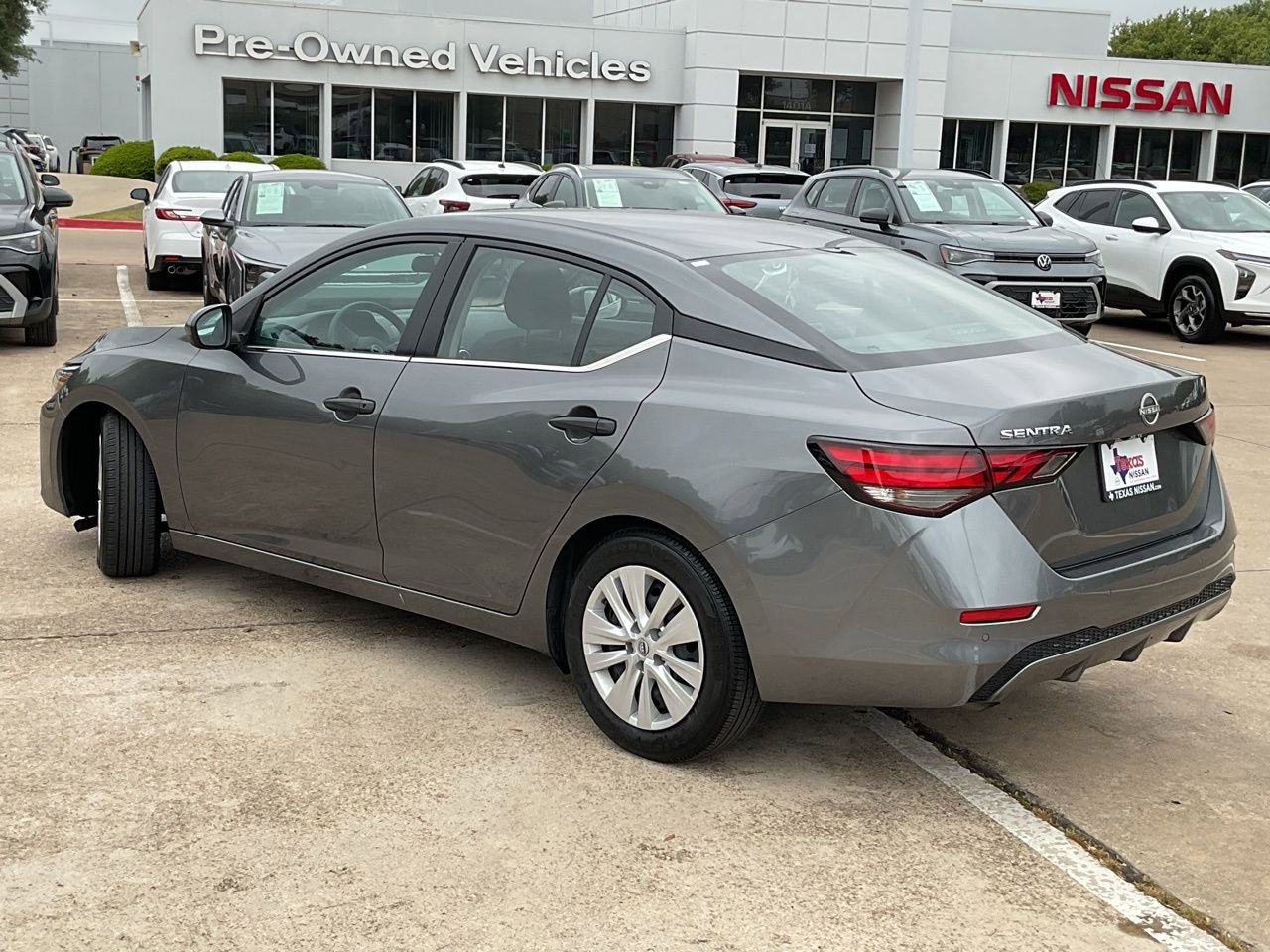 Used 2025 Nissan Sentra S image 7