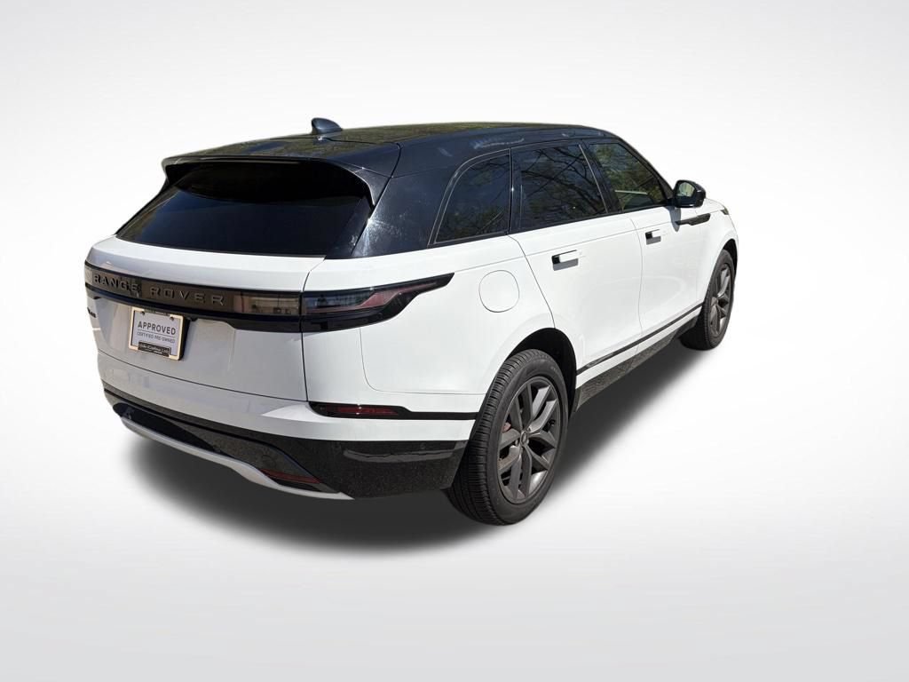 Certified 2026 Land Rover Range Rover Velar Dynamic SE AWD/4WD image 8