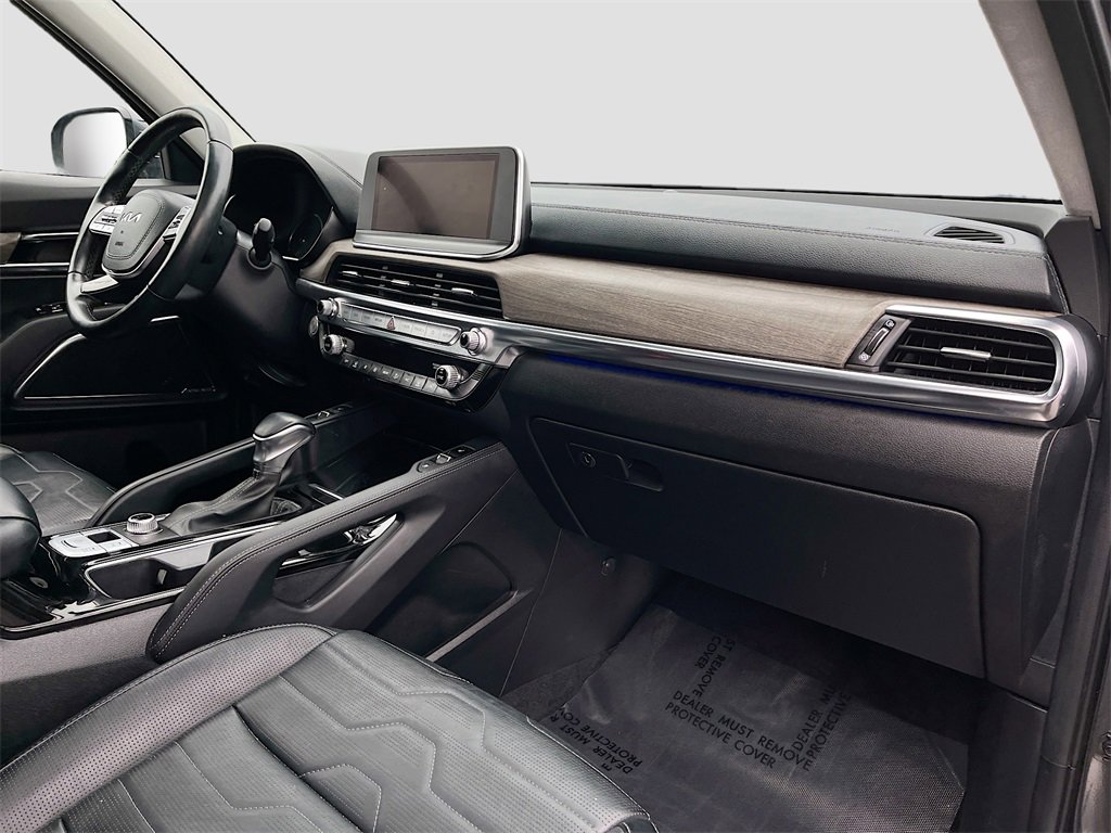 Used 2022 Kia Telluride SX w/ SX Prestige Package image 31