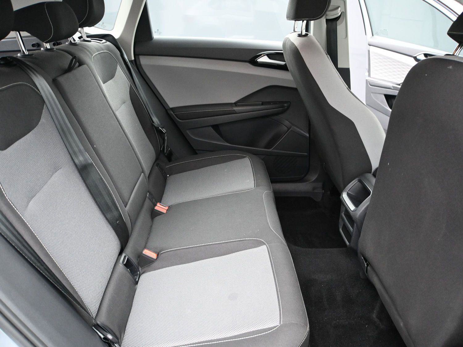 Used 2024 Volkswagen Taos S image 17