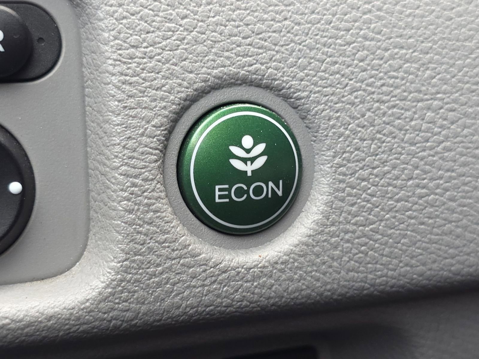 Used 2016 Honda Pilot EX-L image 5