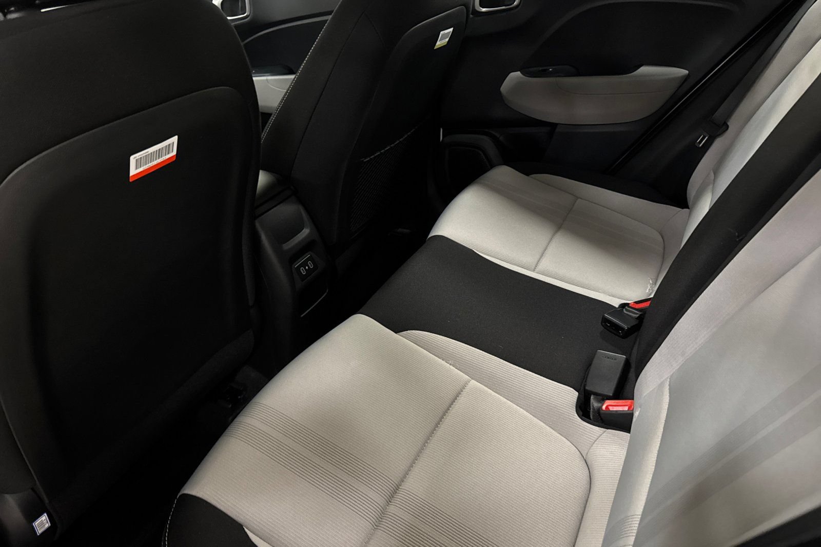 New 2026 Hyundai Venue SEL FWD image 12