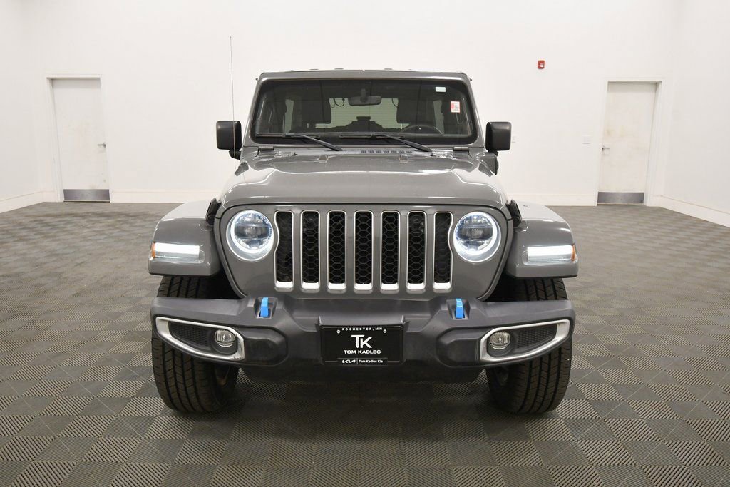 Used 2023 Jeep Wrangler Unlimited Sahara image 11