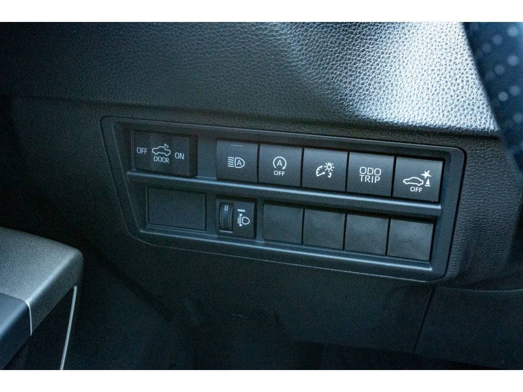 Used 2026 Toyota Tundra SR5 w/ SR5 Convenience Package image 26