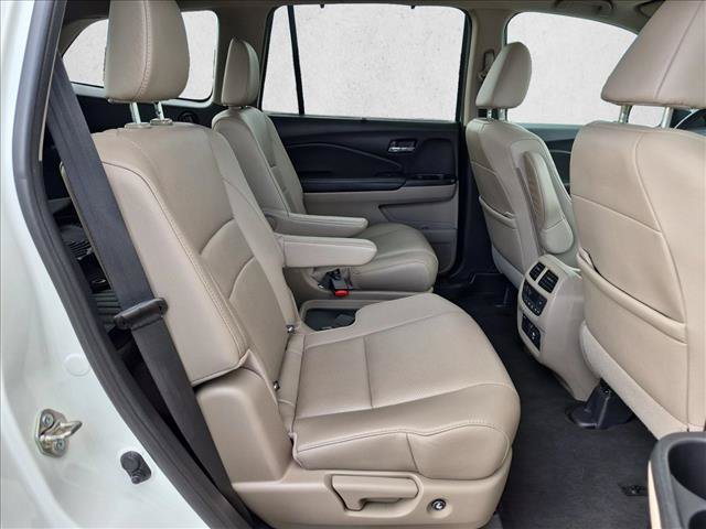 Used 2019 Honda Pilot Elite image 23
