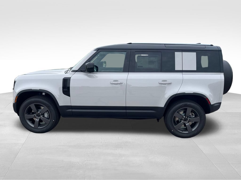New 2026 Land Rover Defender 110 S AWD/4WD image 2