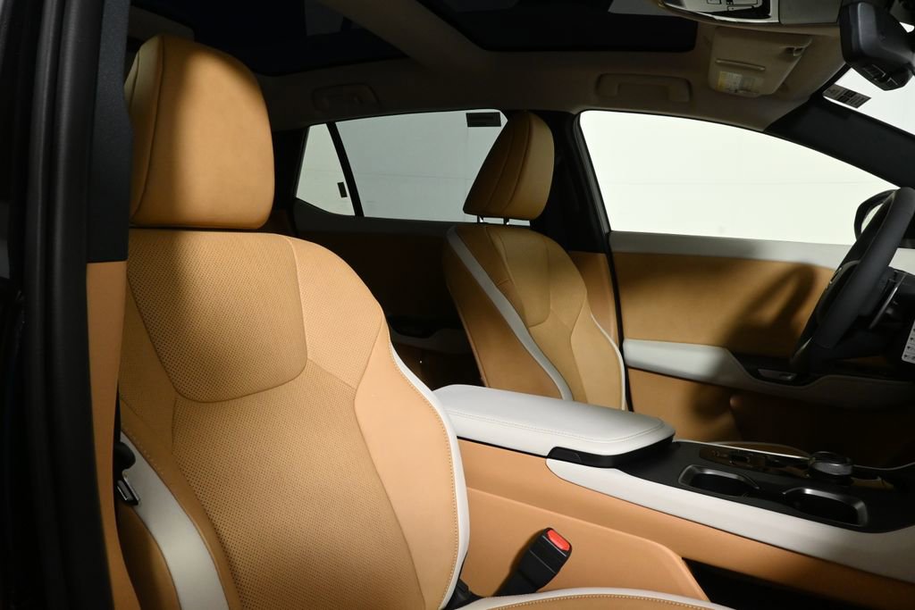 New 2026 Lexus RZ 350e 2WD w/ Technology Package image 33